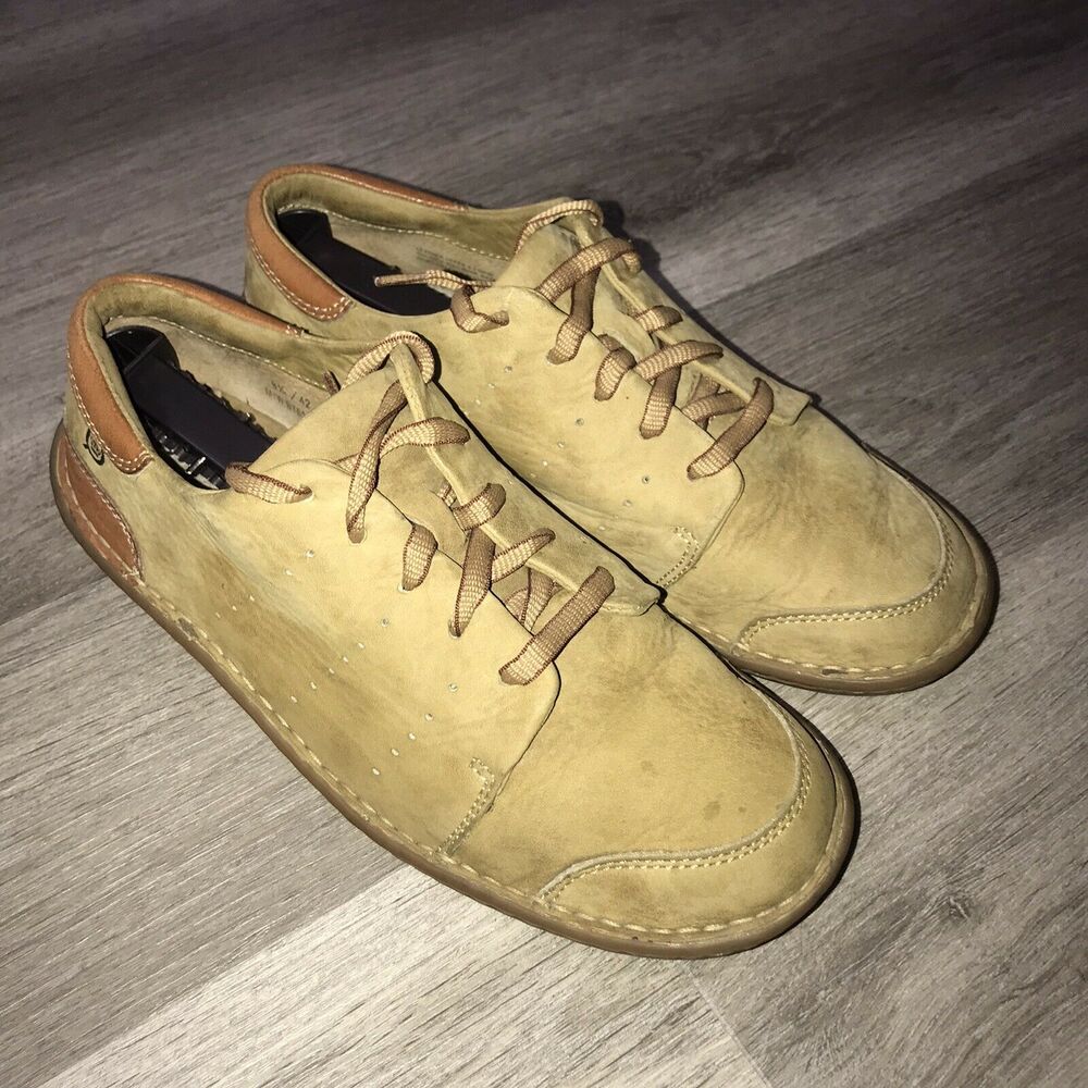 Men’s BORN Handcrafted Shoes 8.5/42